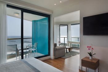 Herbert Samuel Okeanos Suites Herzilya