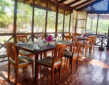 El Morro Eco Adventure Hotel