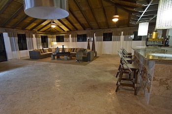 El Morro Eco Adventure Hotel