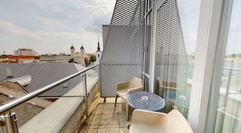 Business Hotel Astrum Laus