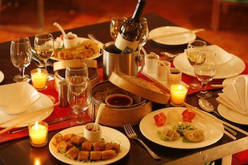 Treehouse Hotel Club & Spa