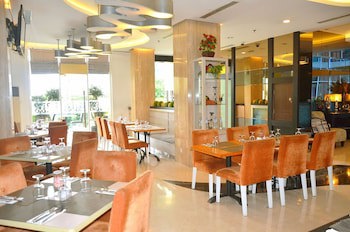 D'primahotel Mega Kuningan