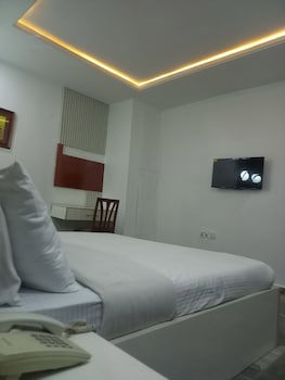 3J's Hotel Ltd