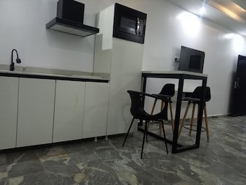 3J's Hotel Ltd