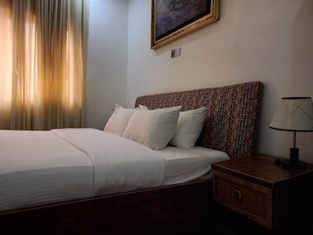 3J's Hotel Ltd