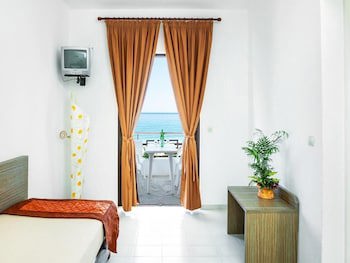 Xenios Dolphin Beach Hotel galeri fotoğrafı