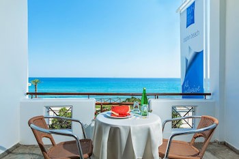 Xenios Dolphin Beach Hotel galeri fotoğrafı