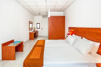 Xenios Dolphin Beach Hotel galeri fotoğrafı