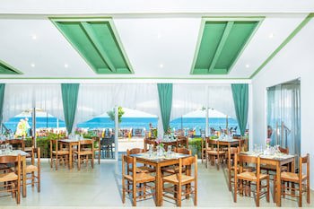 Xenios Dolphin Beach Hotel galeri fotoğrafı