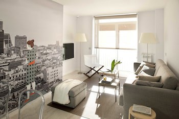 Eric Vokel Atocha Suites