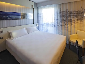 ibis Styles Roma Eur galeri fotoğrafı