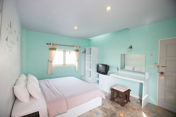 Dozy Lamoon House