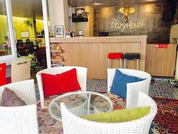 Dozy Lamoon House