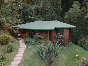 Trogon Lodge
