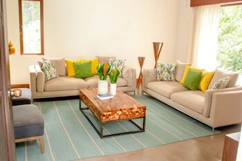 Bolontiku Boutique Hotel