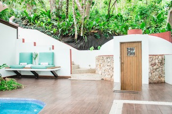 Bolontiku Boutique Hotel