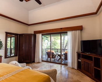 Bolontiku Boutique Hotel