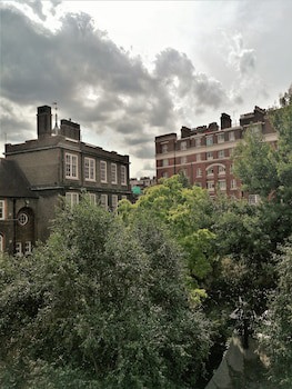Central Hotel