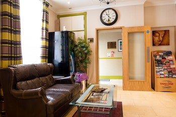 Central Hotel