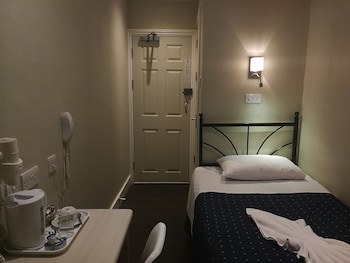 Central Hotel