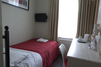 Central Hotel