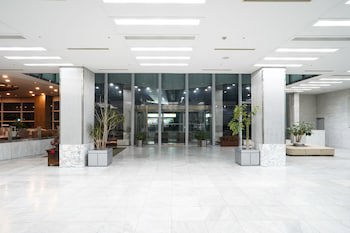 Gumi Century Hotel
