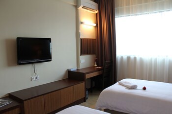 Aroma Hotel
