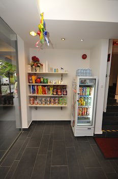 M Design Hotel At Pandan Indah