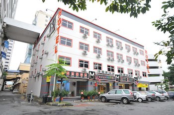 M Design Hotel At Pandan Indah