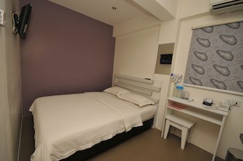 M Design Hotel At Pandan Indah