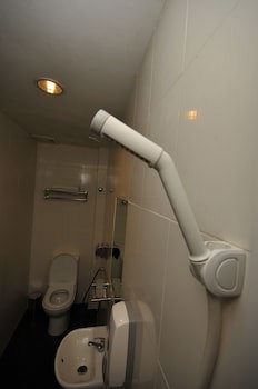 M Design Hotel At Pandan Indah