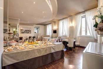 Albergo Firenze galeri fotoğrafı