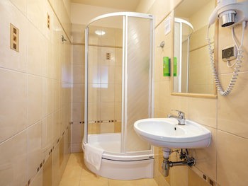 Kosmopolita Rooms