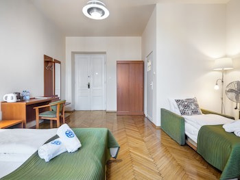 Kosmopolita Rooms