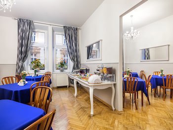 Kosmopolita Rooms