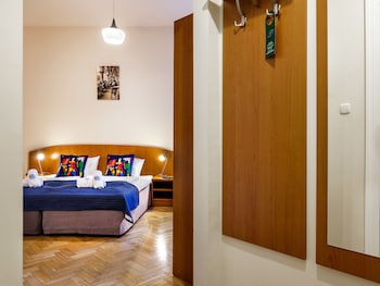 Kosmopolita Rooms