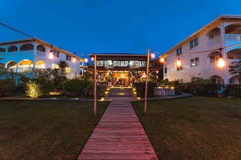 Umaya Resort & Adventures