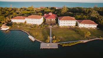Umaya Resort & Adventures