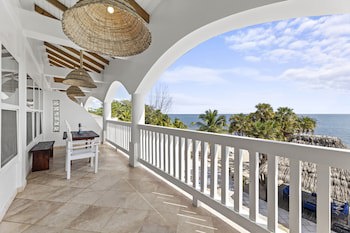 Umaya Resort & Adventures
