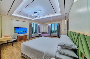 Ramada Hotel & Suites By Wyndham Dubai Jbr fotoğrafı