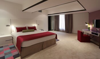 Ramada Hotel And Suites By Wyndham Dubai Jbr