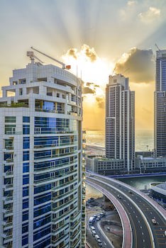 Ramada Hotel And Suites By Wyndham Dubai Jbr