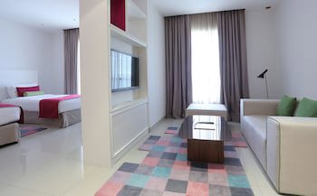 Ramada Hotel And Suites By Wyndham Dubai Jbr