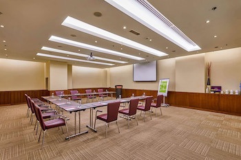 Ramada Hotel And Suites By Wyndham Dubai Jbr