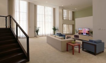 Ramada Hotel And Suites By Wyndham Dubai Jbr