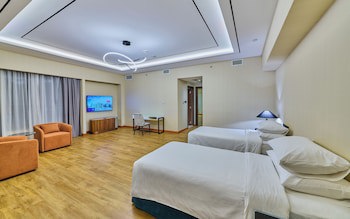 Ramada Hotel & Suites By Wyndham Dubai Jbr galeri fotoğrafı