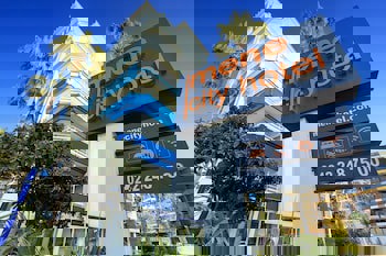 Mene City Hotel