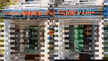 Mene City Hotel
