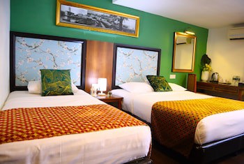 Armenian Street Heritage Hotel