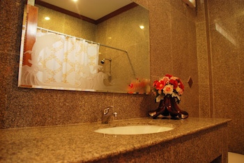 Martina Hotel